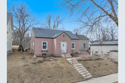 526 N 13th St, Sheboygan, WI 53081 - Photo 1