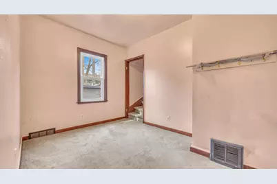 526 N 13th St, Sheboygan, WI 53081 - Photo 12