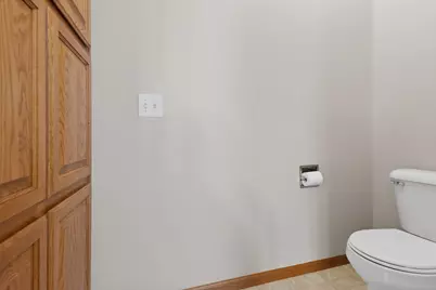 218  Kilbourn St, Horicon, WI 53032 - Photo 22