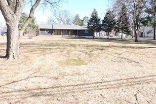 1227 S Main St, Fort Atkinson, WI 53538 - Photo 44