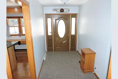 1227 S Main St, Fort Atkinson, WI 53538 - Photo 4