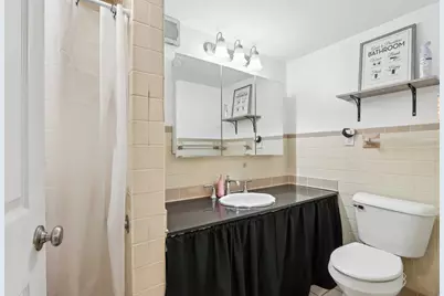 9205 S Chicago Rd, Oak Creek, WI 53154 - Photo 34