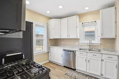 7704  40th Ave, Kenosha, WI 53142 - Photo 10