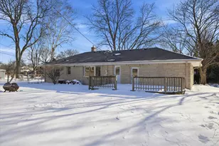 963 14th Ave, Grafton, WI 53024 - Photo 4