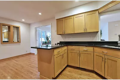 4565  Meadow View East -, Brookfield, WI 53005 - Photo 6