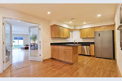 4565  Meadow View East -, Brookfield, WI 53005 - Photo 4