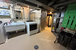 2349 S 77th St, West Allis, WI 53219 - Photo 16