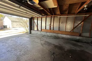 2349 S 77th St, West Allis, WI 53219 - Photo 24