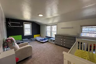 2349 S 77th St, West Allis, WI 53219 - Photo 14