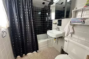 2349 S 77th St, West Allis, WI 53219 - Photo 10