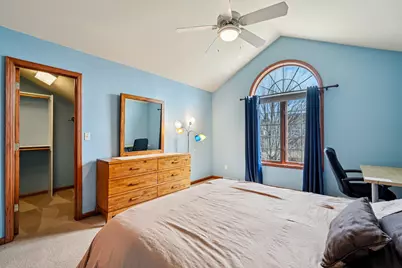 W170N5385  Ridgewood Dr, Menomonee Falls, WI 53051 - Photo 22