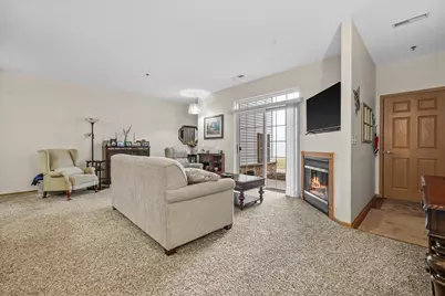 4301  Taylor Hbr #1, Racine, WI 53403 - Photo 18