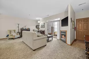 4301 Taylor Hbr, Racine, WI 53403 - Photo 18