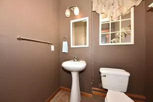 8750 W Fairy Chasm Dr, Milwaukee, WI 53224 - Photo 28
