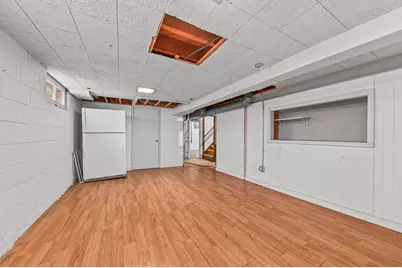 2022 N 81st St, Wauwatosa, WI 53213 - Photo 24