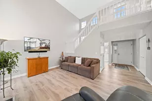 1731 Woodland Cir, Geneva, WI 53147 - Photo 6