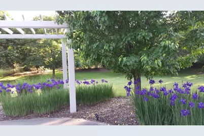 519 N Ponderosa Dr, Hartland, WI 53029 - Photo 4