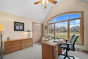 519 N Ponderosa Dr, Hartland, WI 53029 - Photo 48