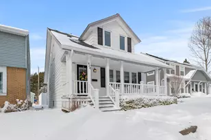 828 E Silver Spring Dr, Whitefish Bay, WI 53217 - Photo 1