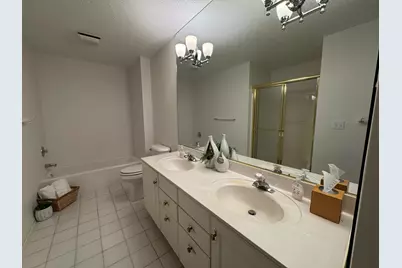 N21W24305  Cumberland Dr #38N, Pewaukee, WI 53072 - Photo 24