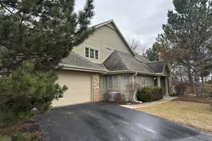 N21W24305 Cumberland Dr, Pewaukee, WI 53072 - Photo 44
