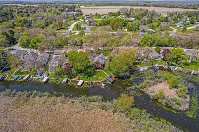 3024  Nagawicka Ave, Delafield, WI 53018 - Photo 60