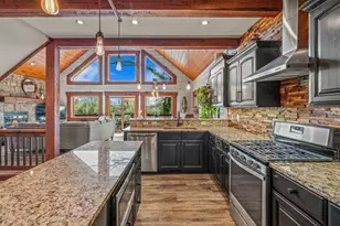 3024 Nagawicka Ave, Delafield, WI 53018 - Photo 10