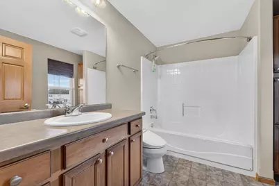 3942  Scenic Way, Racine, WI 53126 - Photo 16