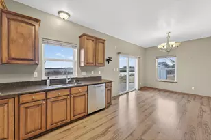 3942 Scenic Way, Racine, WI 53126 - Photo 10