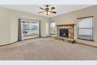 3942  Scenic Way, Racine, WI 53126 - Photo 6