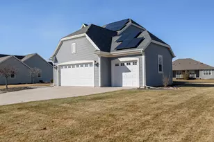 512 Westlawn Ave, Mukwonago, WI 53149 - Photo 56