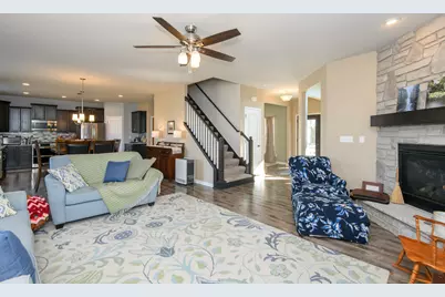 512  Westlawn Ave, Mukwonago, WI 53149 - Photo 12