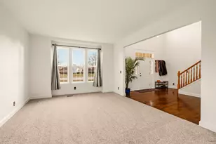 10840 45th Ave, Pleasant Prairie, WI 53158 - Photo 6