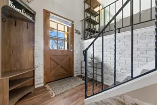 816 Magnolia Dr, Waukesha, WI 53188 - Photo 24