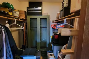 8322 W Howard Ave, Milwaukee, WI 53220 - Photo 26