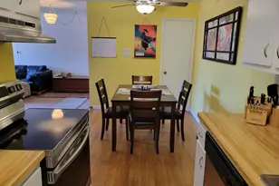 8322 W Howard Ave, Milwaukee, WI 53220 - Photo 16