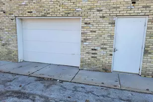 8322 W Howard Ave, Milwaukee, WI 53220 - Photo 42