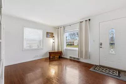 3776 N 98th St, Milwaukee, WI 53222 - Photo 4