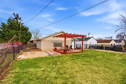 3776 N 98th St, Milwaukee, WI 53222 - Photo 30