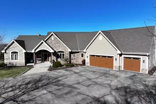 4722 W Oakwood Rd, Franklin, WI 53132 - Photo 1