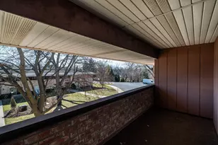 11936 W Mill Rd, Milwaukee, WI 53225 - Photo 20