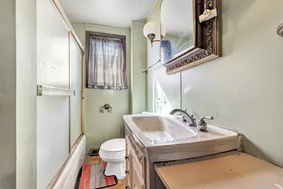 1611  Jackson St, Two Rivers, WI 54241 - Photo 6