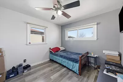 3631 S 81st St, Milwaukee, WI 53220 - Photo 18