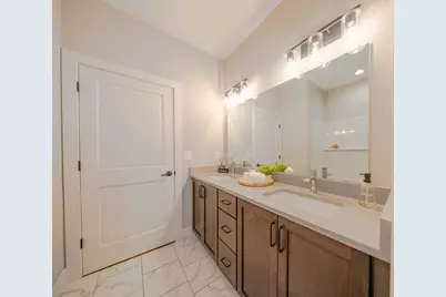 1533  Fay Ln, Oconomowoc, WI 53066 - Photo 26