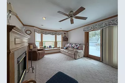 832 W Main St, Newburg, WI 53090 - Photo 20