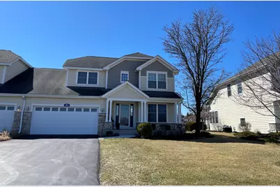 841  Eagleton Dr #46-83, Geneva, WI 53147 - Photo 1