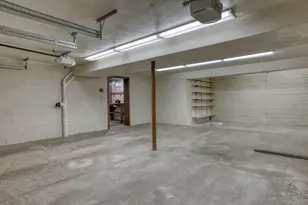 4640 Lake Club Cir, Oconomowoc Lake, WI 53066 - Photo 38