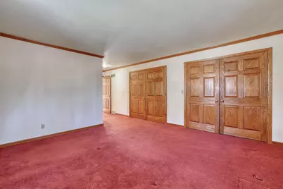 4640  Lake Club Cir, Oconomowoc Lake, WI 53066 - Photo 20