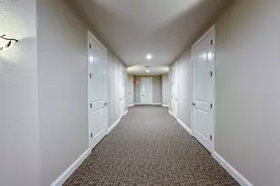 19185 Thomson Dr, Brookfield, WI 53045 - Photo 34