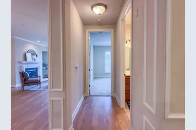 19185  Thomson Dr #204, Brookfield, WI 53045 - Photo 28